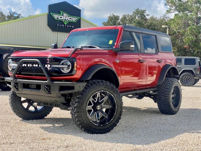 2022 Bronco Wildtrak V6 Hardtop in Hot Pepper Red with 5” Lift and 37” Tires